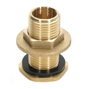 Латунный штуцер для бака 1"